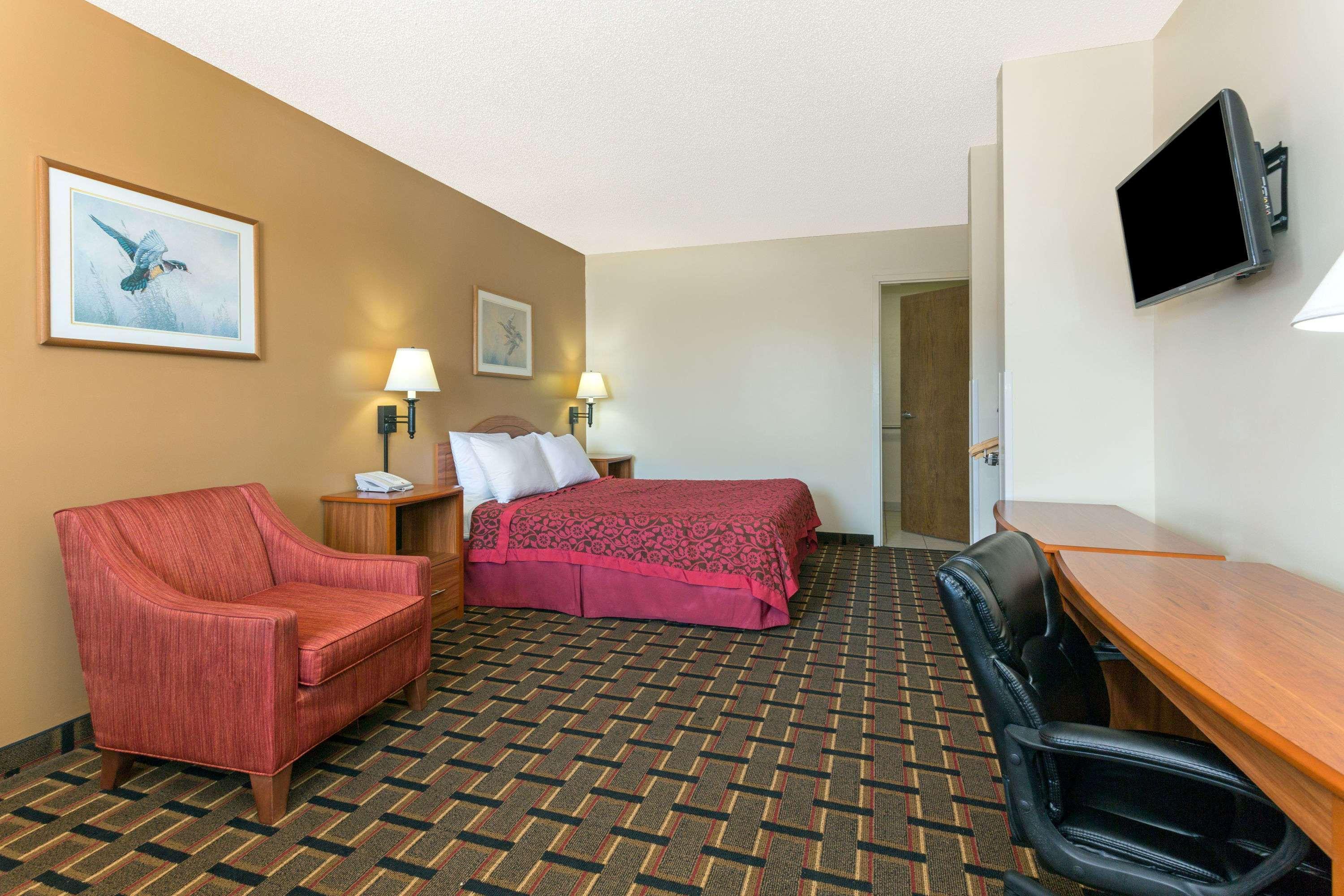 Days Inn By Wyndham Paxton Exterior foto